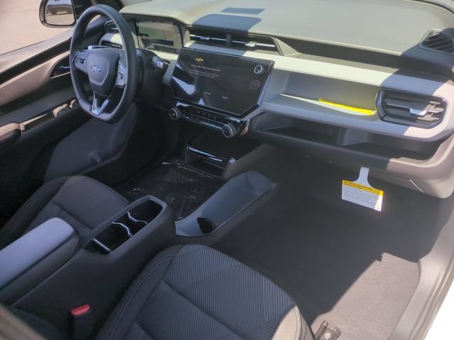 New 2027 Chevrolet Bolt LT FWD image 30