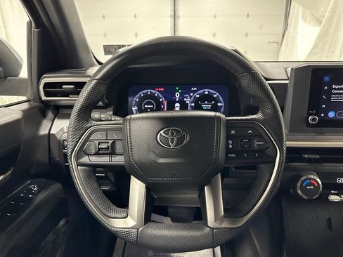 Used 2026 Toyota Tacoma TRD Off-Road AWD/4WD image 18