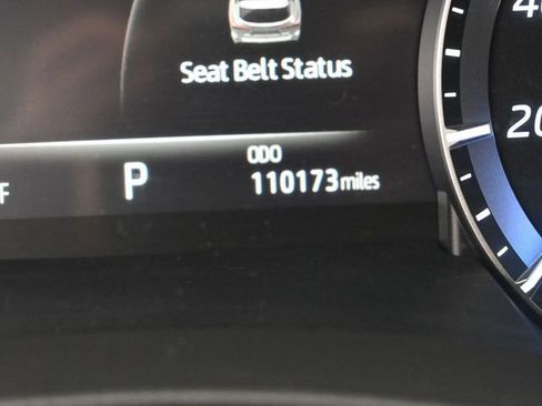 Used 2021 Toyota Highlander XLE image 18