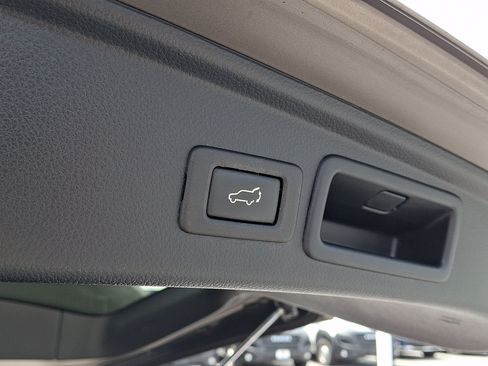 Used 2017 Subaru Forester 2.0XT Touring AWD/4WD image 30
