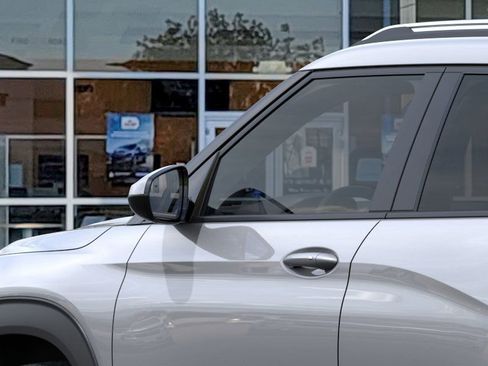 New 2026 Chevrolet TrailBlazer LT image 12