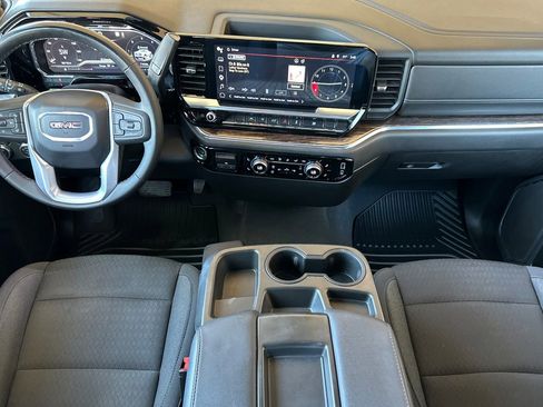 Certified 2023 GMC Sierra 1500 Elevation RWD image 14