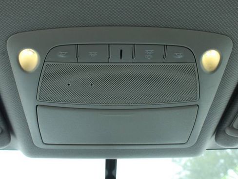 Used 2017 Nissan Sentra SV FWD image 22