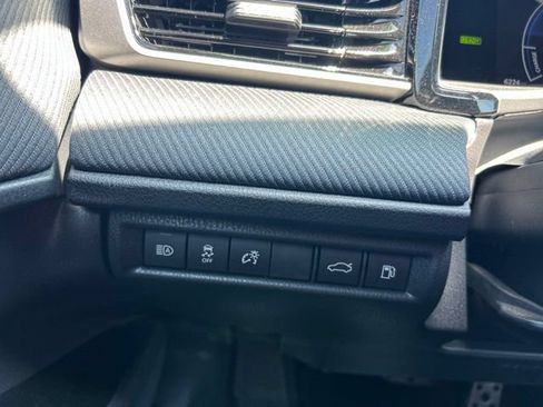 Used 2026 Toyota Camry SE w/ Convenience Package FWD image 21