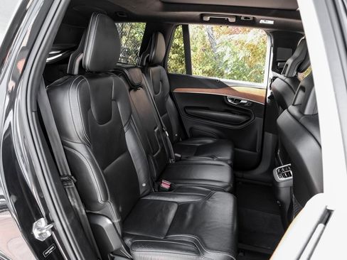 Used 2017 Volvo XC90 T6 Inscription image 41