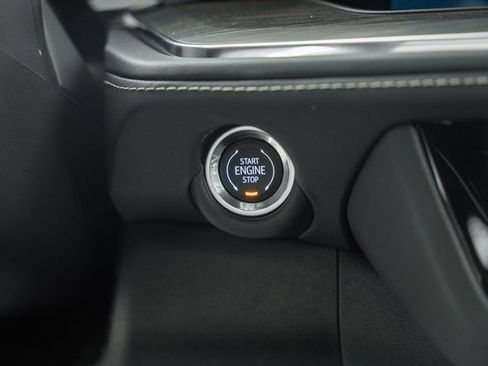 New 2026 Chevrolet Suburban Premier image 27