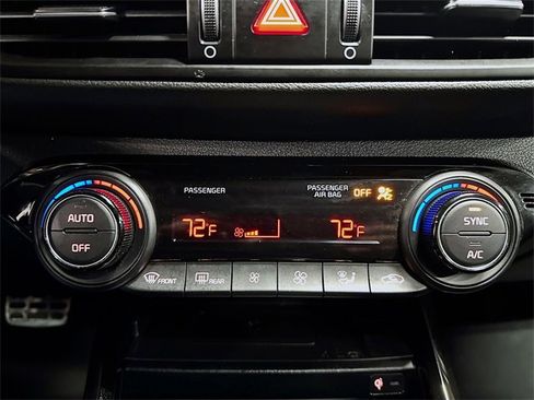 Used 2023 Kia Forte GT-Line w/ GT-Line Premium Package image 22