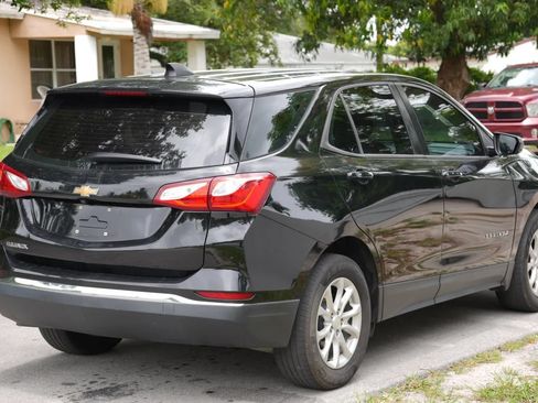 Used 2018 Chevrolet Equinox LS FWD image 5