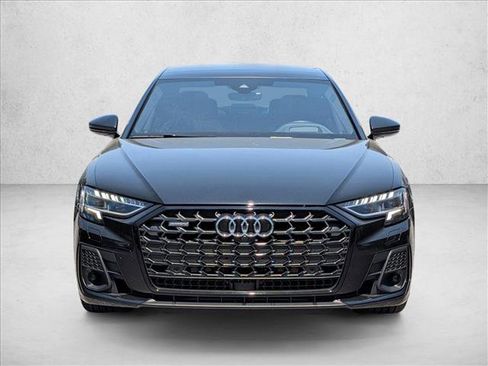 Used 2025 Audi A8 L 3.0T AWD/4WD image 2