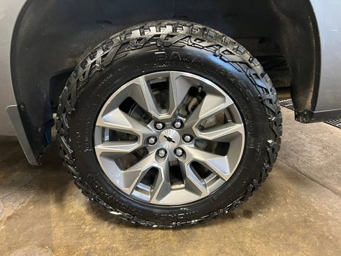 Used 2021 Chevrolet Silverado 1500 RST image 26