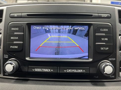 Used 2019 Kia Sportage LX FWD image 21
