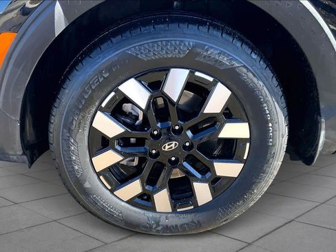 Used 2025 Hyundai Santa Cruz SEL image 11