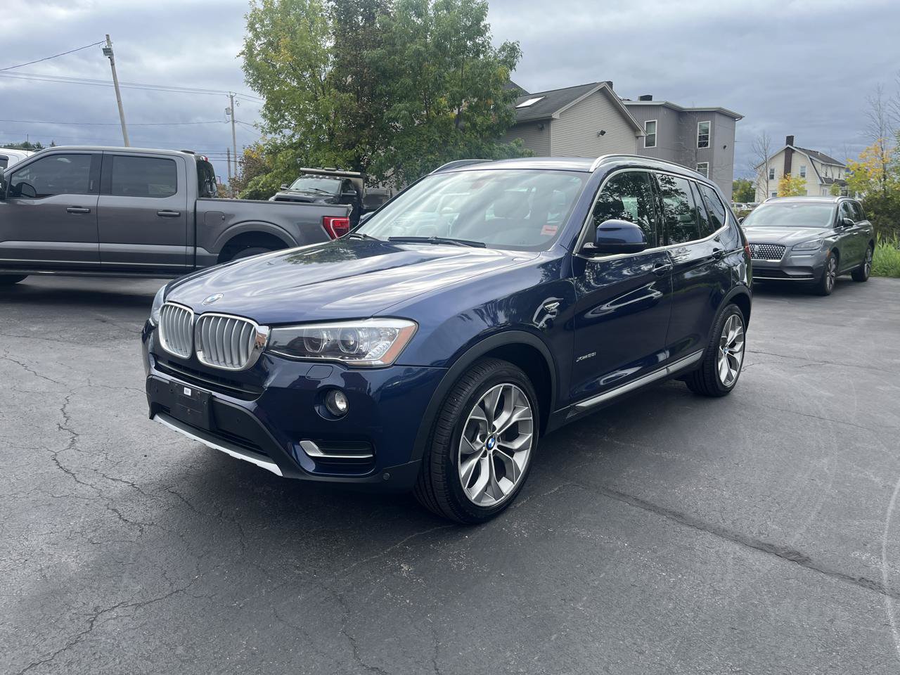 Used 2017 BMW X3 xDrive28i AWD/4WD image 21