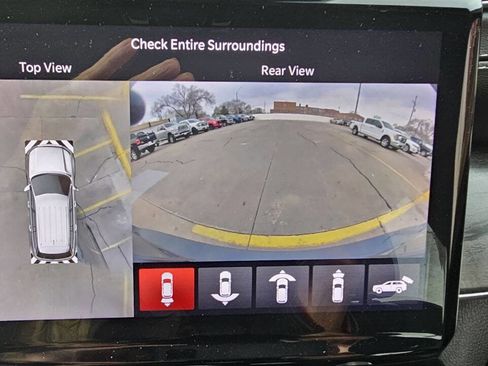 Used 2022 Jeep Grand Cherokee L Overland w/ Advanced Protech Group III image 14