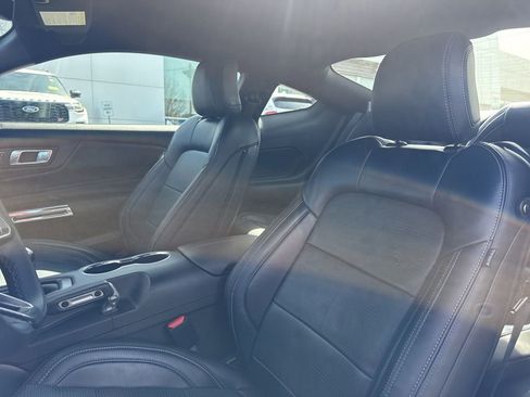 Used 2025 Ford Mustang GT Premium w/ GT Performance Package image 12