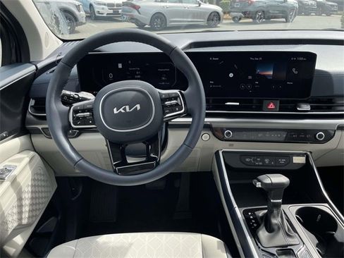 New 2026 Kia Carnival SX w/ SX Dark Edition Package image 23