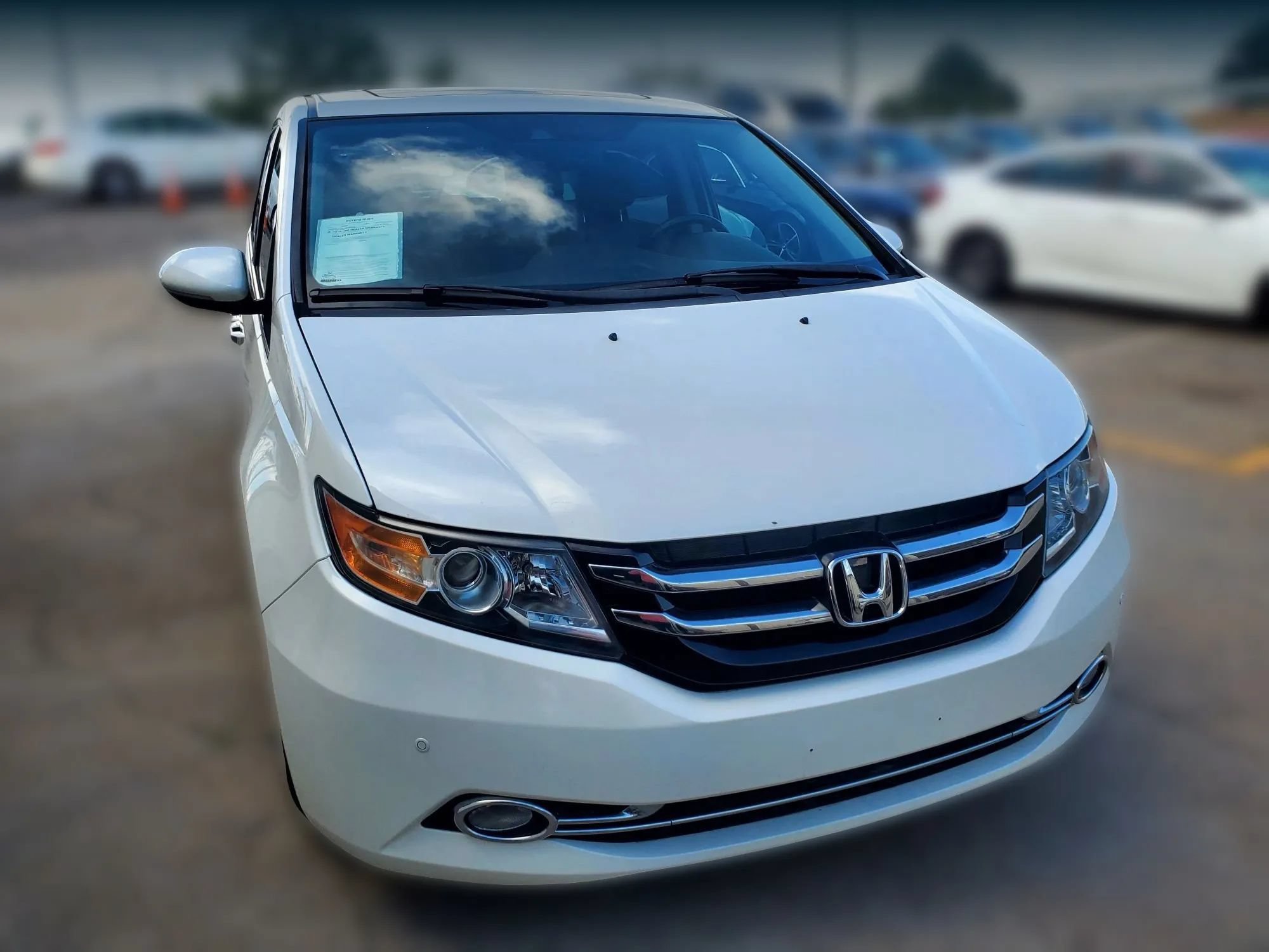 Used 2015 Honda Odyssey Touring Elite image 21