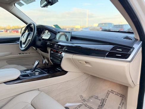 Used 2015 BMW X5 xDrive35i image 9