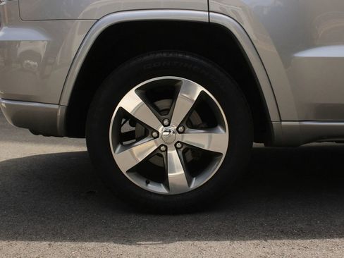 Used 2015 Jeep Grand Cherokee Overland AWD/4WD image 5