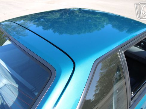 Used 1993 Ford Mustang GT RWD image 28