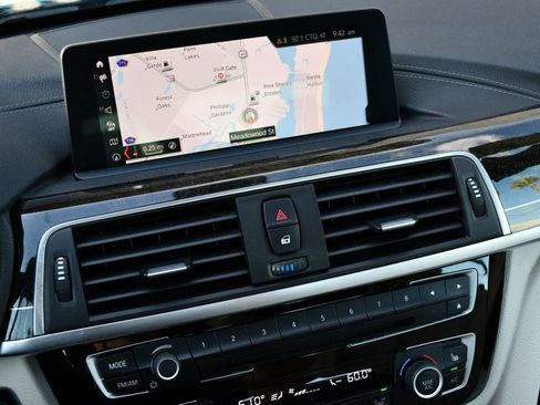 Used 2019 BMW 430i xDrive Convertible image 13