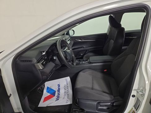 Used 2025 Toyota Camry LE FWD image 12