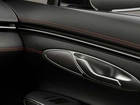 New 2026 Genesis GV70 2.5T Sport Prestige AWD/4WD image 23