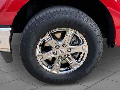 Used 2023 Ford F150 Lariat image 10