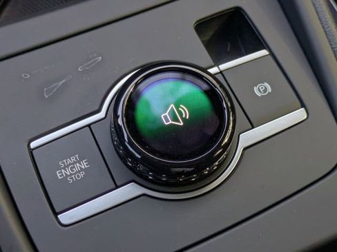 New 2026 Volkswagen Tiguan SE R-Line FWD image 26