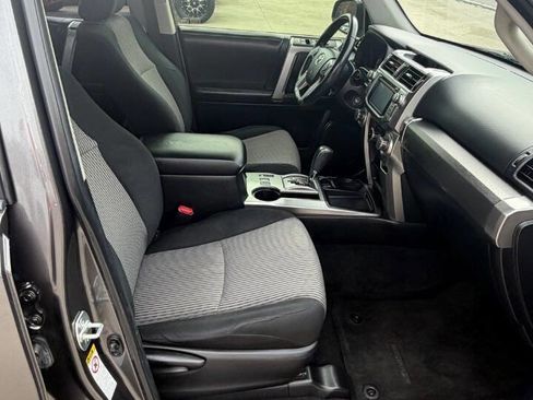 Used 2015 Toyota 4Runner SR5 image 16