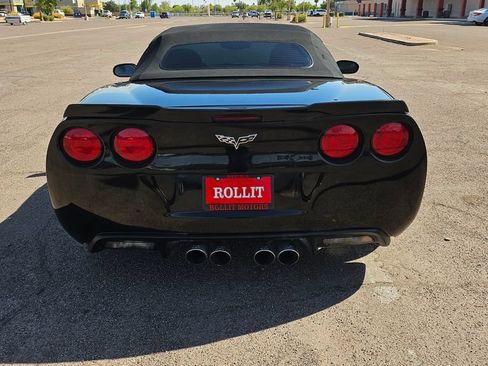 Used 2008 Chevrolet Corvette Convertible w/ Preferred Equipment Group RWD image 10