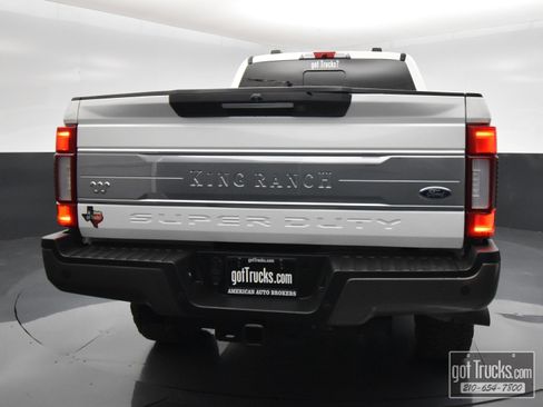 Used 2022 Ford F250 King Ranch w/ King Ranch Ultimate Package AWD/4WD image 6