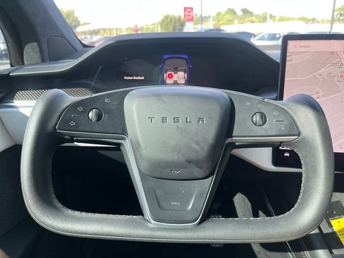 Used 2022 Tesla Model X Plaid AWD/4WD image 43
