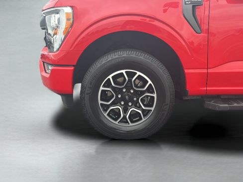 Used 2021 Ford F150 XLT w/ Equipment Group 302A High AWD/4WD image 29