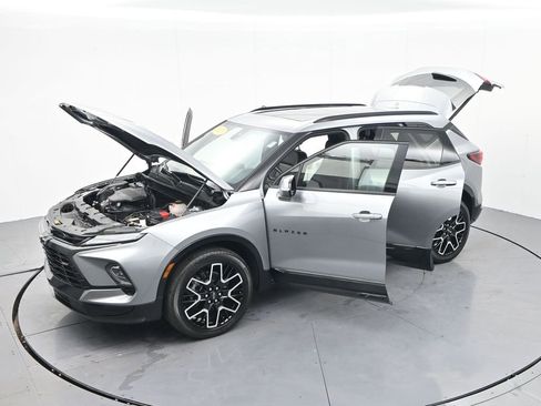 Used 2023 Chevrolet Blazer RS w/ Driver Confidence II Package image 33