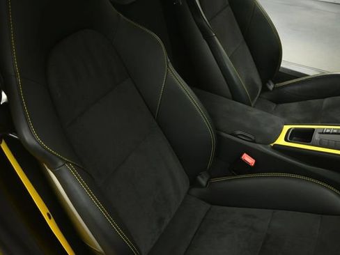 Used 2016 Porsche Cayman GT4 RWD image 48