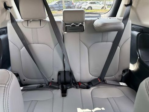 Certified 2023 Honda Pilot EX-L image 14
