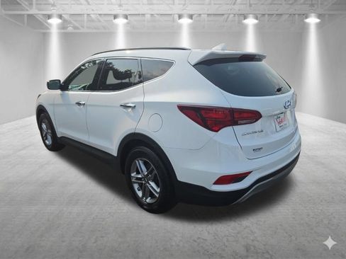 Used 2017 Hyundai Santa Fe Sport FWD image 6