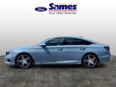 Used 2021 Honda Accord Touring image 8