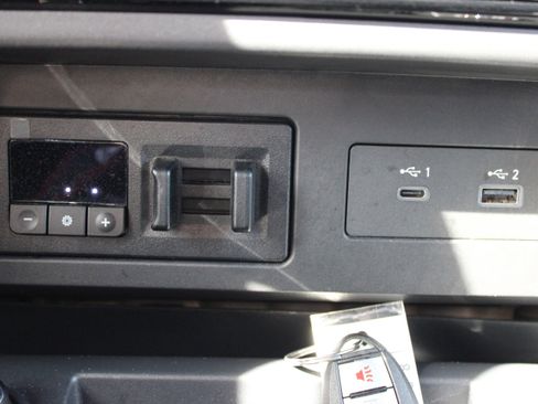 Certified 2024 Nissan Titan PRO-4X w/ Pro-4x Convenience Package AWD/4WD image 21