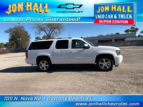 Used 2012 Chevrolet Suburban LT w/ Luxury Package image 16