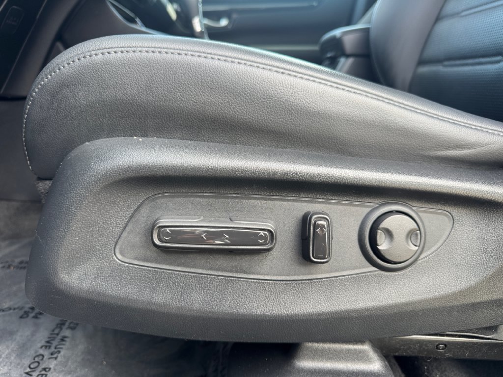 Used 2024 Honda CR-V EX-L image 11