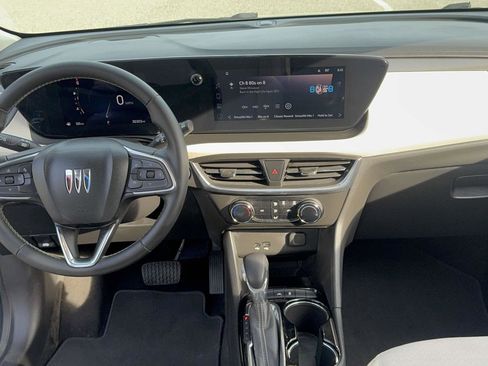 Used 2024 Buick Encore GX Preferred FWD image 11