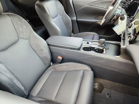 New 2026 Lexus RX 450h AWD image 9