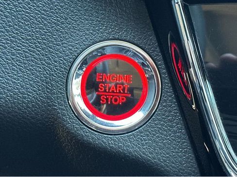 Used 2021 Honda HR-V EX image 25