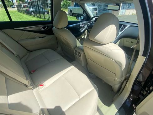 Used 2014 INFINITI Q50 Premium w/ Navigation Package image 16
