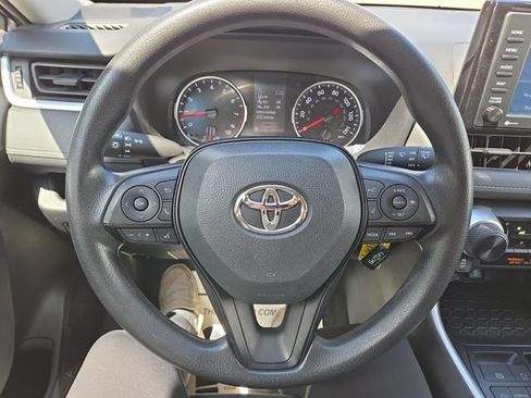 Used 2020 Toyota RAV4 LE w/ All Weather Liner Package FWD image 17