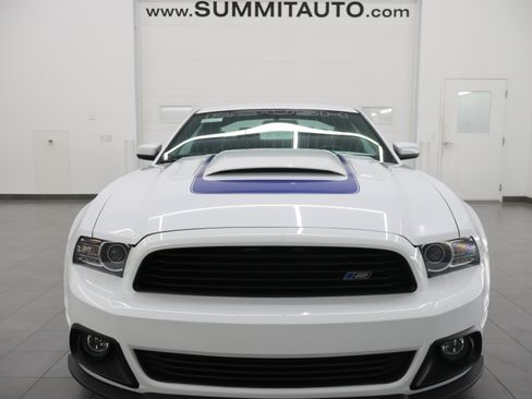 Used 2014 Ford Mustang GT Premium w/ Brembo Brake Package RWD image 25