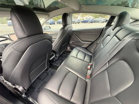 Used 2022 Tesla Model 3 Performance AWD/4WD image 14