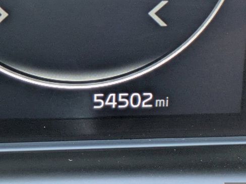 Used 2024 Kia Seltos EX image 25